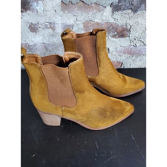 New DREAM PAIRS Women's Retro Elastic Chelsea Ankle Boots Low Chunky Heels - Picture 1 of 6